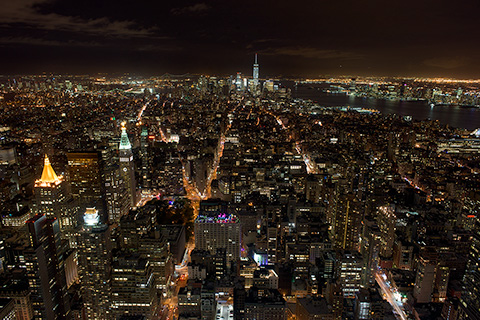 ニューヨーク エンパイア ステート ビル メイン展望台 86階 の夜景 治安状況 アクセス 料金など完全レポート