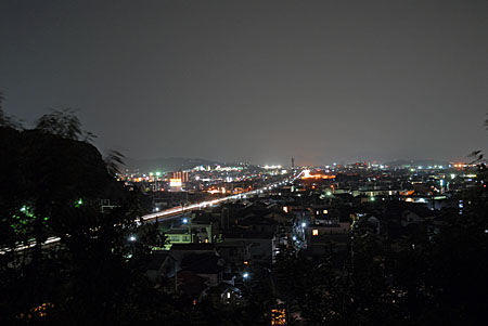 秋葉山公園の夜景