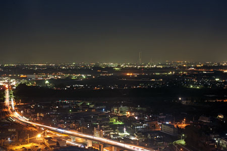 水戸芸術館シンボルタワーの夜景
