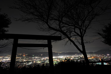 浅間神社の夜景