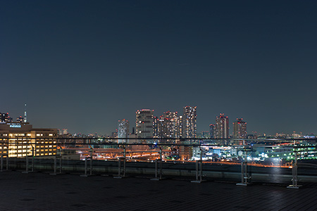 東京ビッグサイト　スカイラウンジの夜景