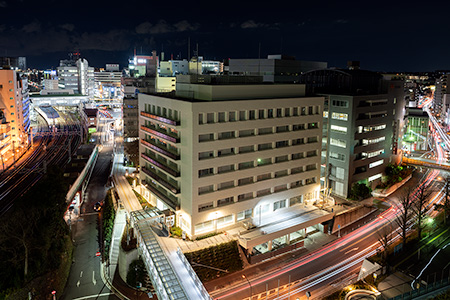 藤沢市役所本庁舎　展望デッキの夜景