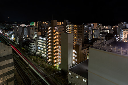 藤沢市役所本庁舎　展望デッキの夜景