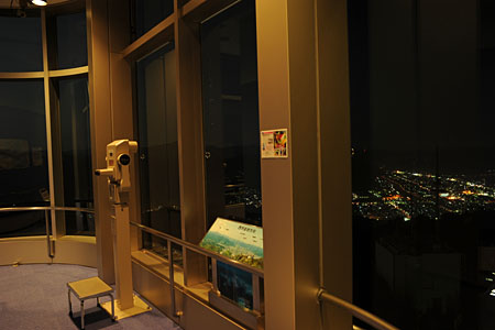 五老スカイタワーの夜景