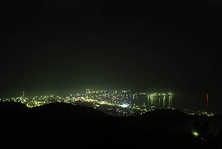 コバルトライン　萩の平展望台の夜景