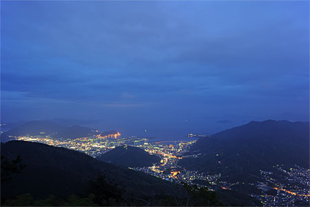 灰ヶ峰の夜景