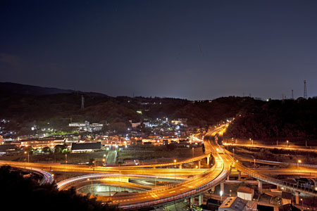歩道橋 マツダ ターンパイク箱根の夜景