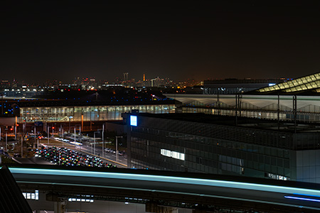 羽田空港 国際線ターミナル P5駐車場の夜景