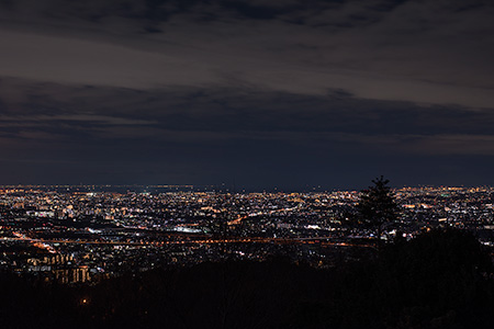 日の丸展望台　五月山ドライブウェイの夜景