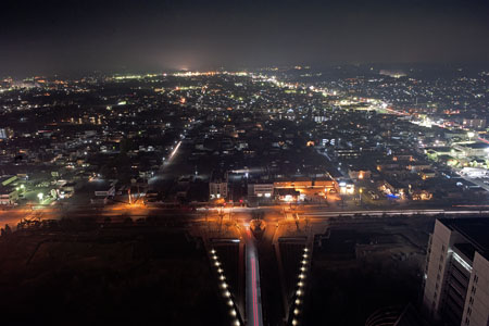茨城県庁　展望ロビーの夜景