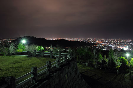 祈りの丘記念公園の夜景