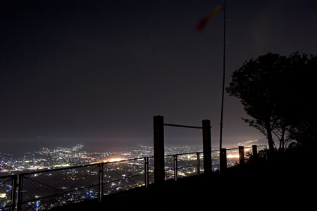 石槌神社の夜景
