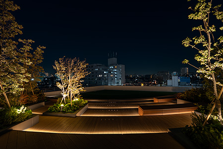 J&MALL　ルーフガーデン