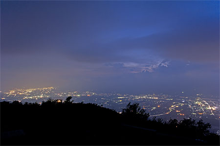 陣馬形山の夜景