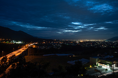 柏尾山農道の夜景