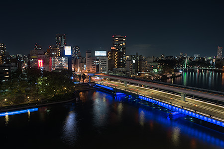 京阪シティモール　8階レストルームの夜景