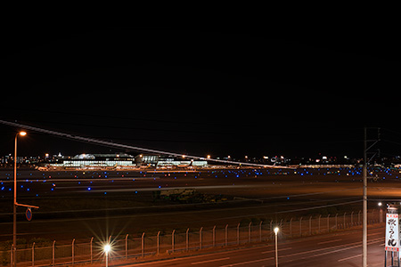 牧のうどん（空港店）展望台の夜景