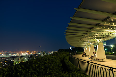 港の見える丘公園の夜景 (神奈川県横浜市中区) -こよなく夜景を愛する人へ