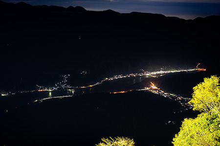 身延山 東側展望台の夜景
