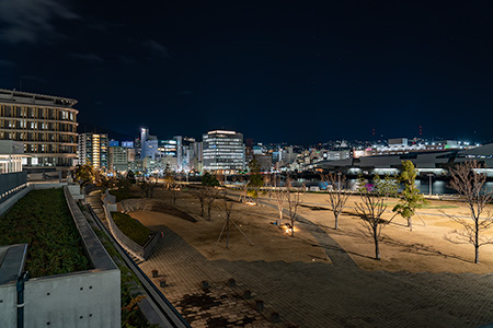 長崎県庁 2階テラスの夜景