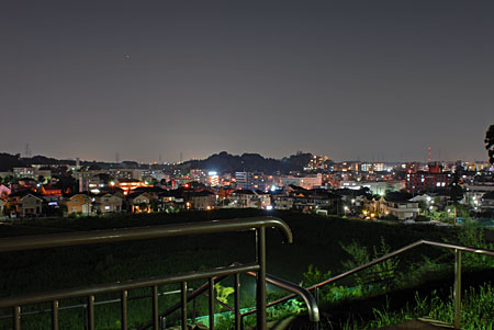 長津田みなみ台公園の夜景