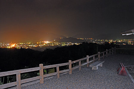 中山展望台の夜景
