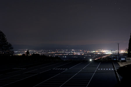 雄国萩平駐車場の夜景