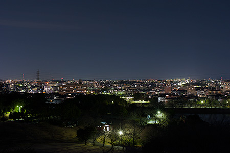 大高緑地　展望台の夜景