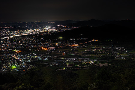 太平山 山道七合目付近の夜景