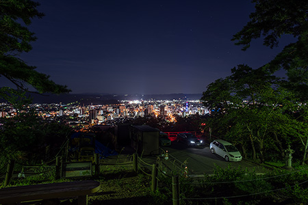 信夫山　第一展望台の夜景