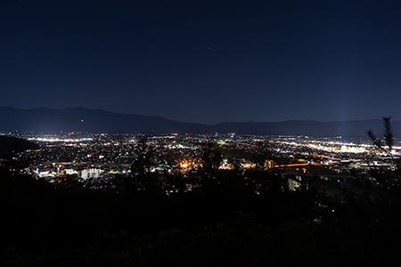 信夫山　第三展望台の夜景