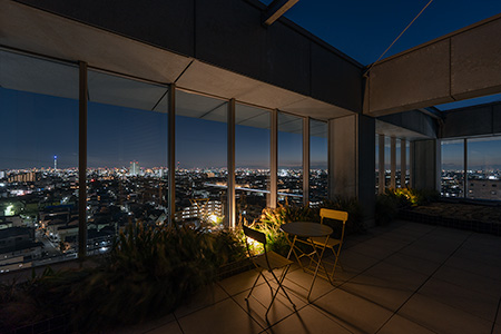 草加市役所　展望テラス