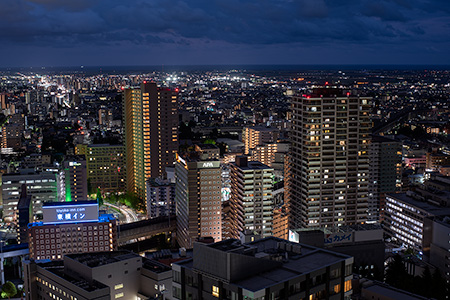 SS30 展望フロアの夜景