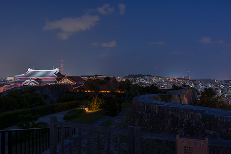 首里城　物見台の夜景