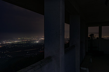 谷上山第２展望台の夜景