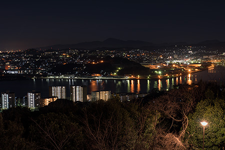 高塔山公園の夜景