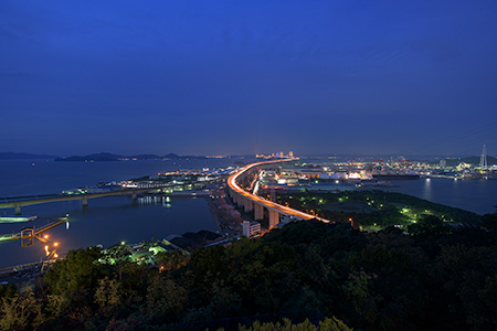 天使のすむ丘　サン・アンジェリーナ展望台の夜景