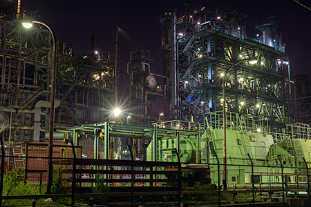 ENEOS 川崎製油所の夜景