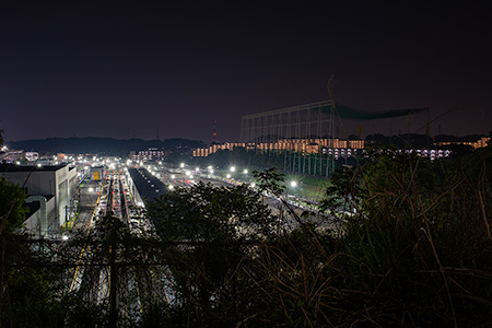 京王電鉄 若葉台車両基地の夜景